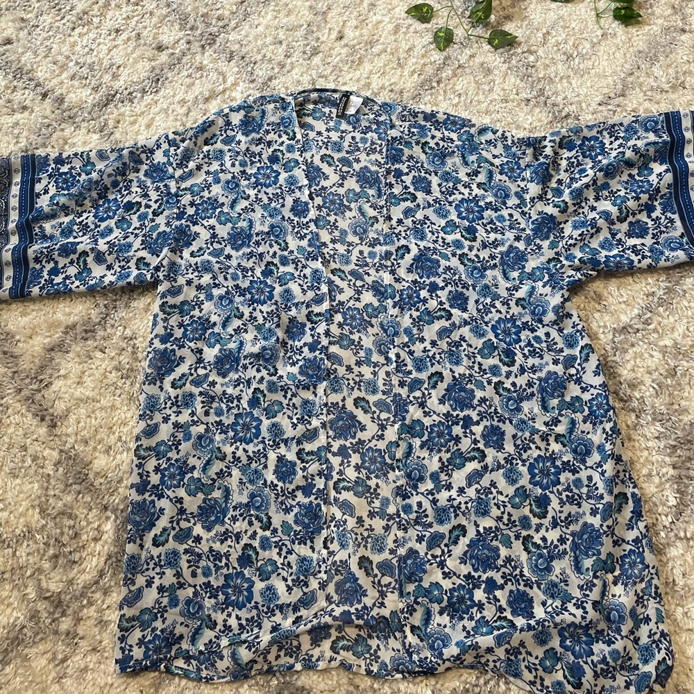 Women’s Swim coverup